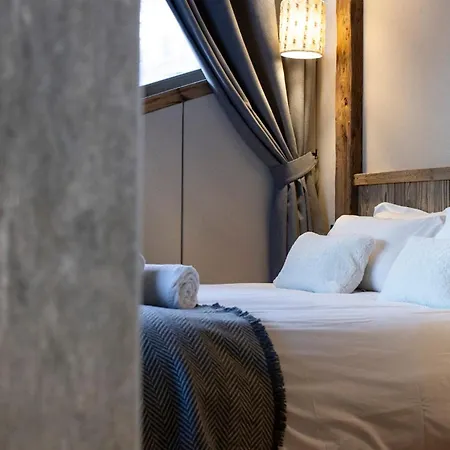 Un Chalet Haut De Gamme Pour Les Amoureux Du Luxe Holiday home *